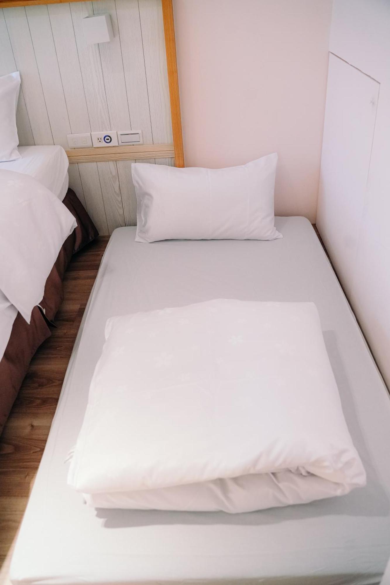 Sunny Sky Homestay Yujing Экстерьер фото