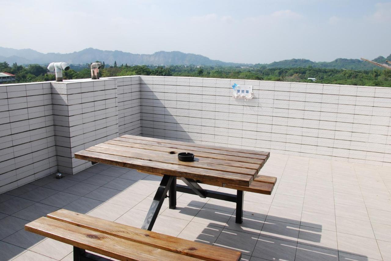 Sunny Sky Homestay Yujing Экстерьер фото
